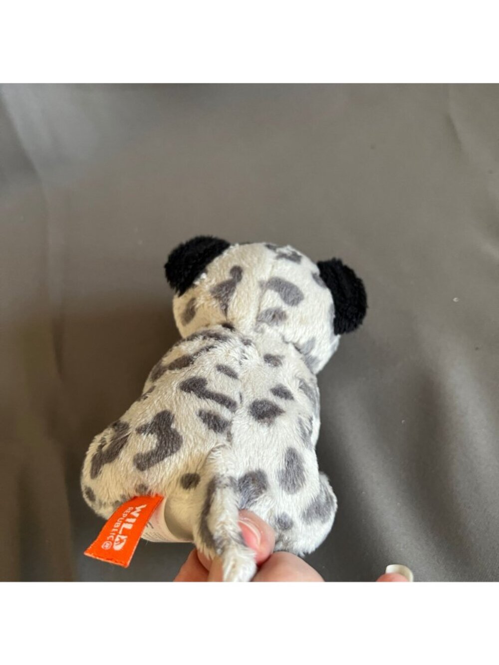 Wild Republic Arctic Fox & Snow Leopard Stuffed Animal Plush Toy Pair Soft & Cud - Picture 6 of 6
